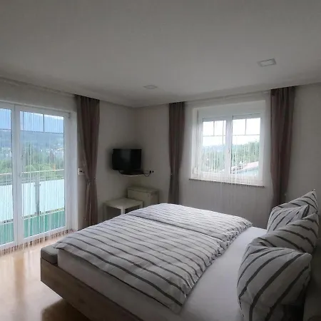 Ferienwohnung Belvista *